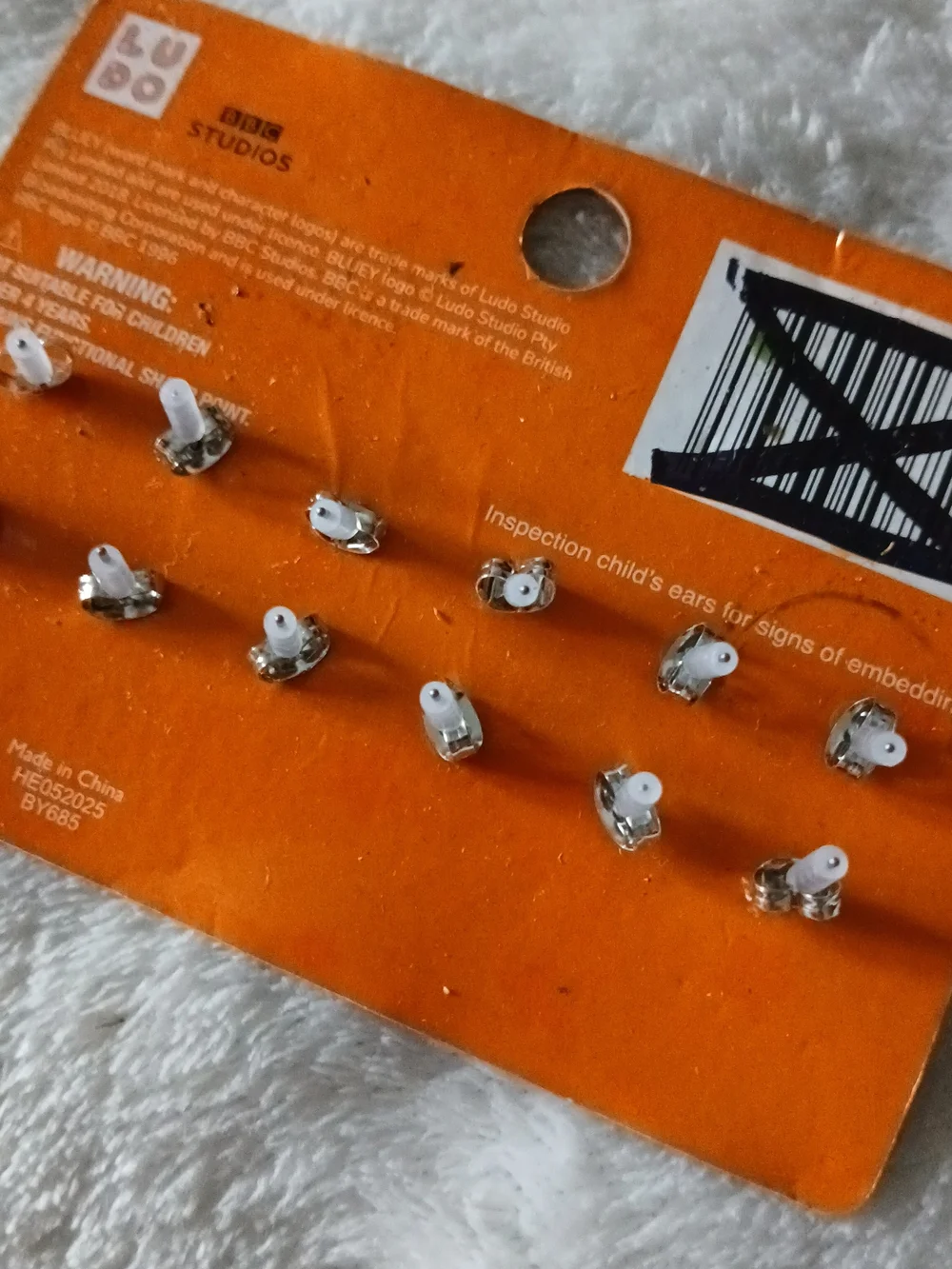 💚 Bluey Glow-in-the-Dark Stud Earring Set of 6! NWT!